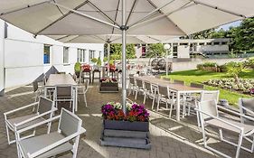 Novotel Suites Geneve Aeroport